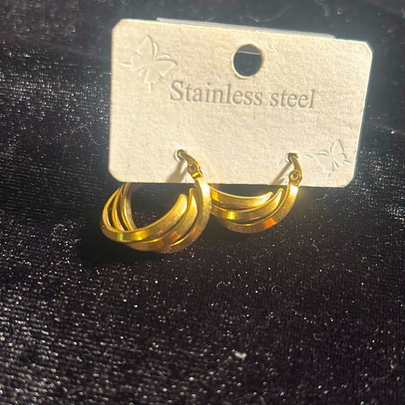 Stainless Steel Three-Ring Hoop Earrings for Women Gold Plated Circle Earring - Picture 1 of 8